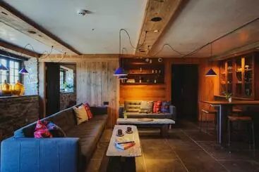 Hotel Albion Aberteifi