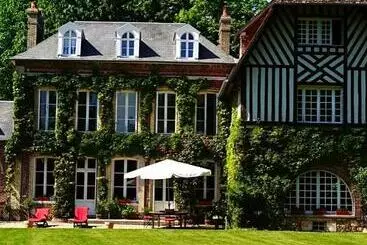 Bed and Breakfast Villa La Pas Parisienne