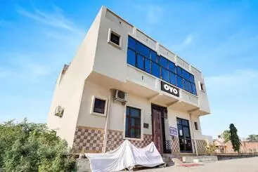 Hotel Oyo 85652  Tejas