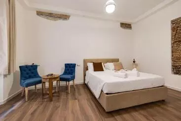 پانسیون Classic Flat Monti