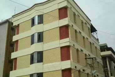 Hotelli Sri Abbirami Lodge