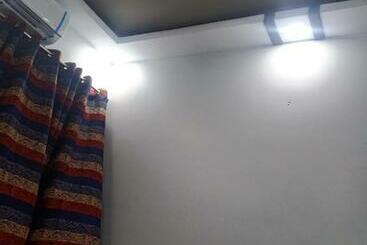 پانسیون Executive Inn Guest House