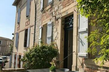 Bed and Breakfast L Autre Maison