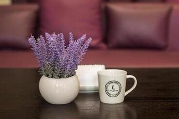 Lavande Hotels Wuhan Wuchang Railway Station Square