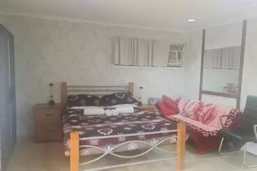 Majatalo Jjjgm Place @ Alex Hills