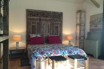 ペンション Terre De Boheme