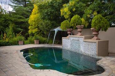 Pension Slot Loevenstein Guest House