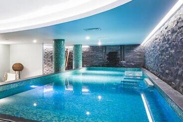 هتل Castanheiro Boutique