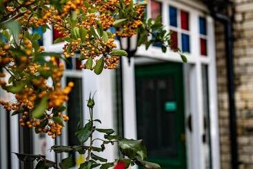 ホテル Raincliffe