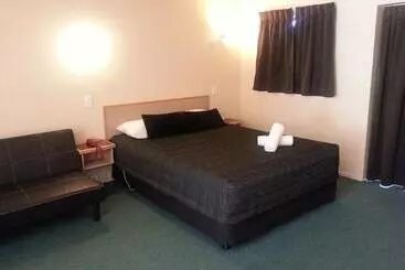 Motel New Castle Motor Lodge