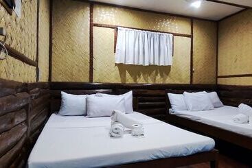 Majatalo Novie S Tourist Inn