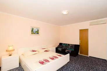 Апартаменты Villa Zaton