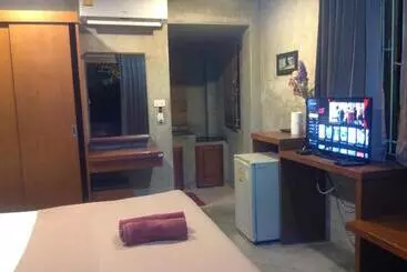 Bed and Breakfast Waikiki Beach Garden Resort