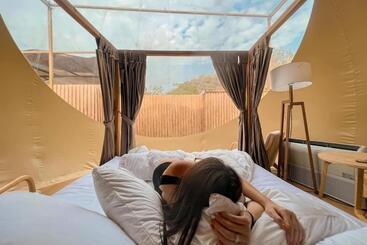 호텔 The X10 Nordic Tent And Glamping Pool Villa Khaoyai เขาใหญ่   Sha Certified