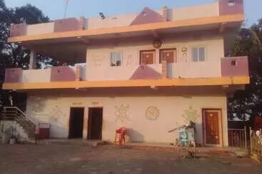ホテル Sai Dham, Mandu