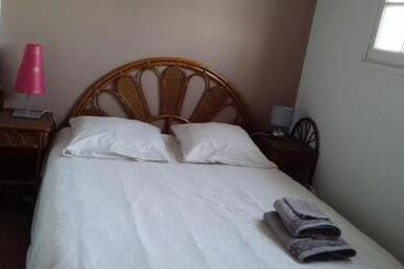 بنسيون Deux Chambres Dans Villa