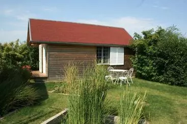 ベッドアンドブレックファースト Chaledhote