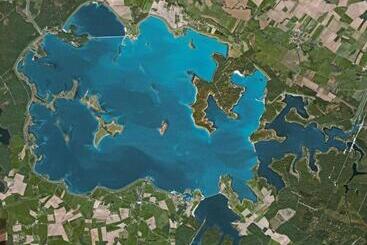 Pensione La Lavandière Proche Des Lacs Restauration Netflix Parking Privé