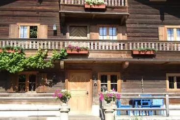 Aamiaismajoitus (B&B) Biohof Hausberg