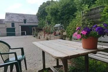 Aamiaismajoitus (B&B) Domaine D En Haut