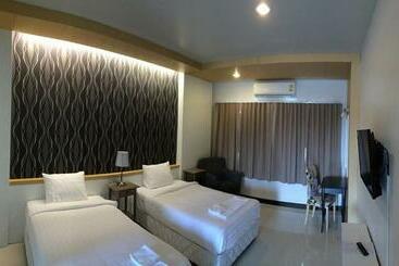 Hotel Chaisaeng In The Park