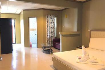 Szálloda Jared Suites