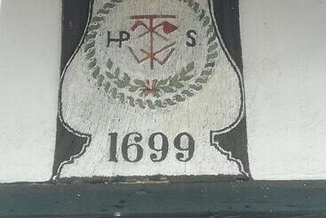 مبيت وإفطار La Clé Du Temps