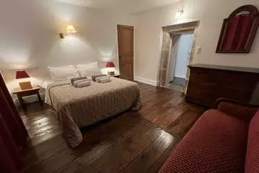 ベッドアンドブレックファースト Les Distinguées   Manoir De Bessodes
