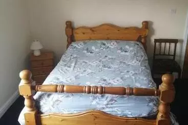 Bed and Breakfast The Old School