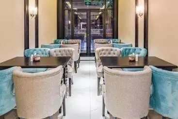 Xana Hotelle·qingdao Jimo District Government