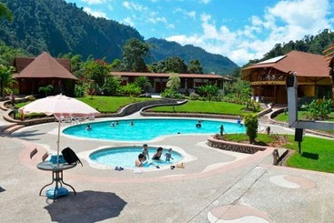 Hotel Mindo Río Hostería