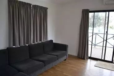 Hotel Portland Tourist Park