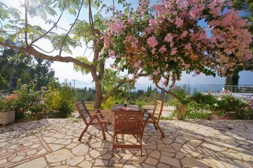 בית מלון כפרי Studios Vrionis Panoramic Sunset