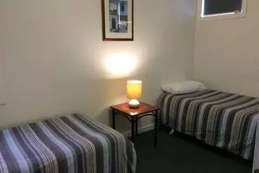 Отель Olde Tudor