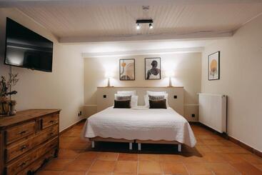 B&b Le Domaine Des Marcoujans