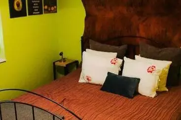 Aamiaismajoitus (B&B) Amd Chalet