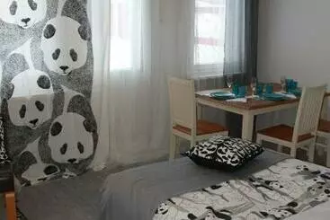 Majatalo Visit Hautakylä