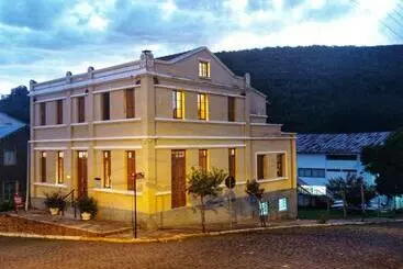 Majatalo Pousada Do Valle, Serra Gaúcha, Vale Dos Vinhedos   Rs