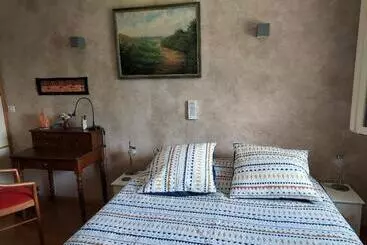 Bed and Breakfast A 5 Min De Beaune, Logement Tout Confort Au Calme