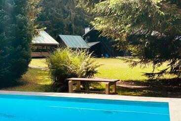 Отель Komáří Louka