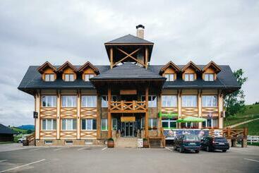 Nestville Apartments