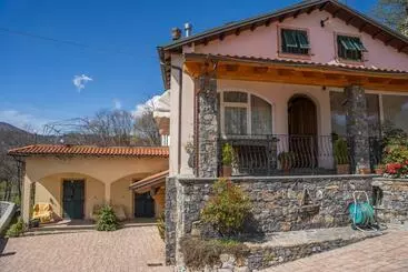 028   Agriturismo Il Boschetto Con Piscina, Pace E Natura   Camera Familiare