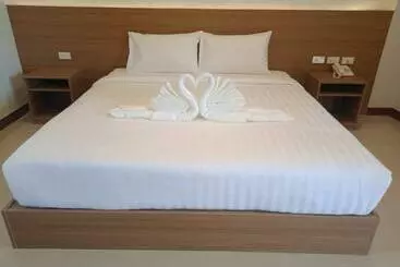 Hotelli River Kwae Silvergold Kan