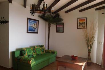 דירות לתיירים Apartamentos Fuente La Teja & Spa