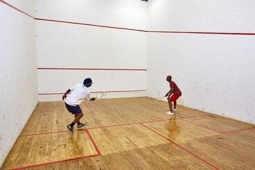 בית מלון כפרי First Group Bushman S Nek