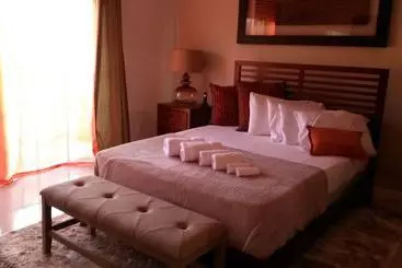 Hotel Realty Shores Bahamas