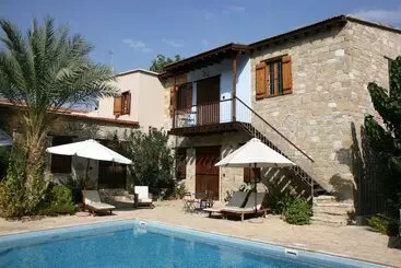 Tourist flats Porfyrios Country House