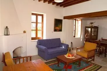 Apartamentos turísticos Porfyrios Country House