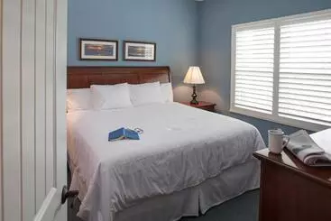 Hotel Bluewater By Spinnaker Resorts