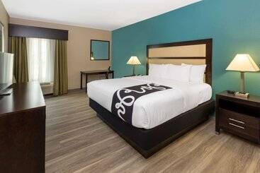 호텔 La Quinta Inn & Suites By Wyndham Durant